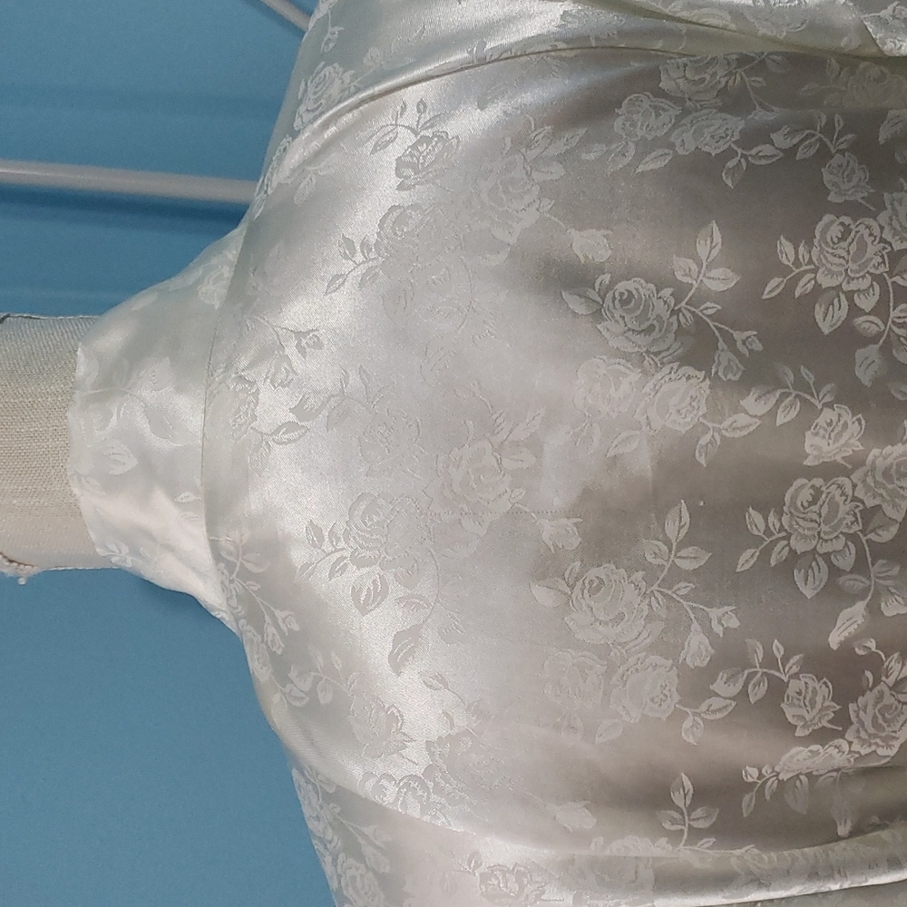 100% Silk Floral Kimono Robe - Bridal Robe - Picture 9 of 16